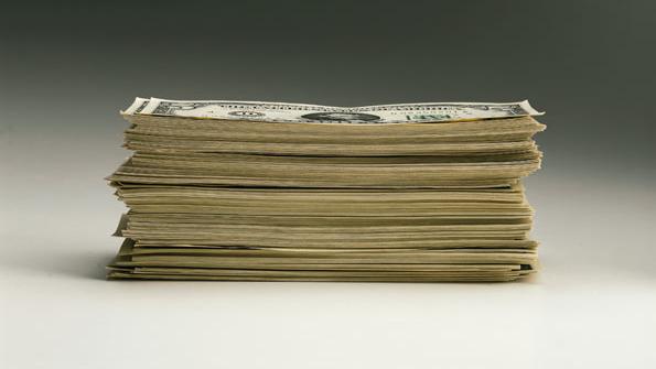 Government spending to hold steady in 2012