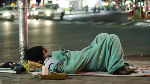 Tempe, Ariz., cracks down on panhandlers