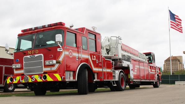 Minneapolis Fire Department obtains 100-foot aerial tiller unit (with related video)