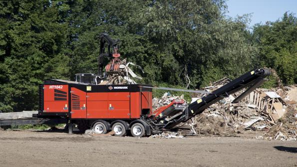 Customers, dealers view Morbark equipment in action (with related video)