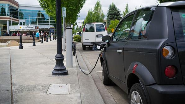 Amid surge in electric vehicle popularity, cities install charging stations