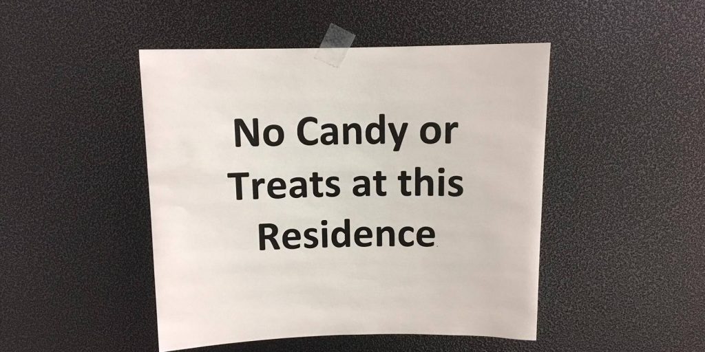 Georgia mayor plans to round up sex offenders at city hall on Halloween night