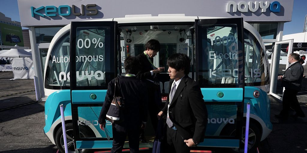 Cities and counties sign agreements to debut autonomous shuttles