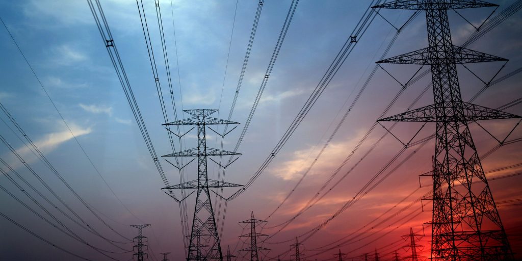 Report: Disparity in perspectives among utility officials, consumers, when it comes to electric grid challenges