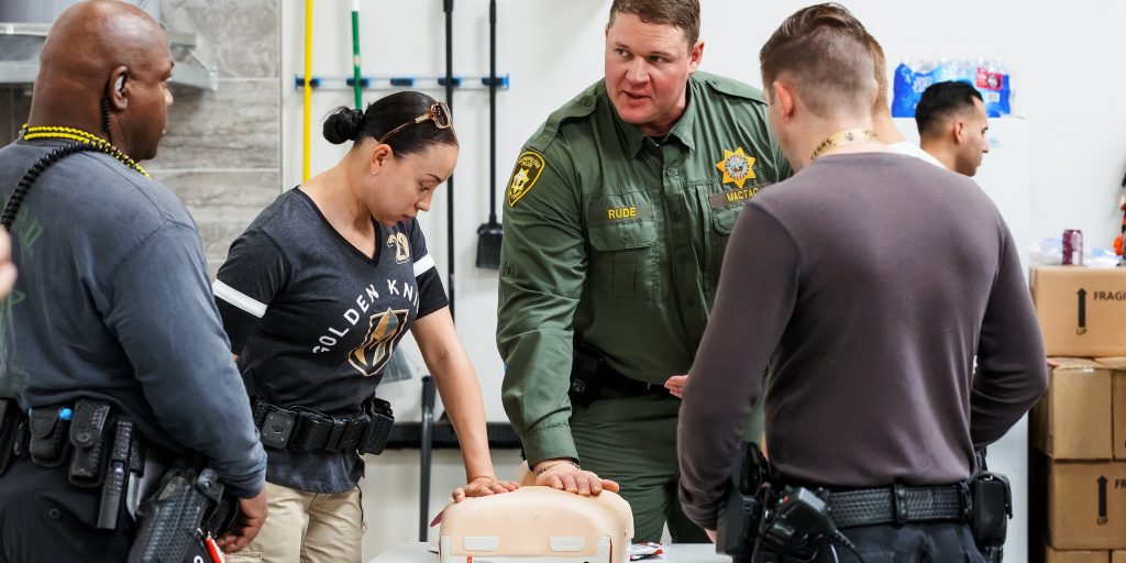 Nevada police department, medical school, partner to train officers in emergency first aid